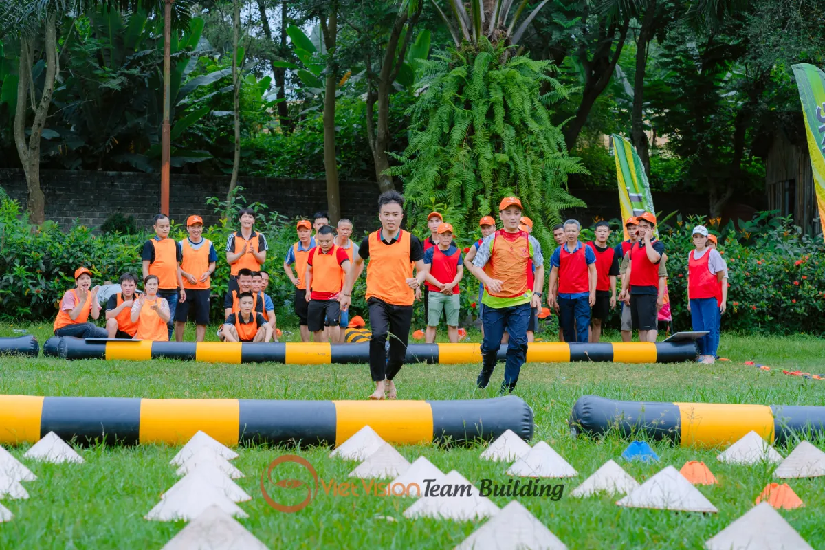 tổ chức sự kiện teambuilding kết hợp du xuân