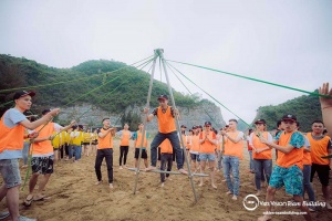 Tổ chức team building ngoài trời cho công ty uy tin chuyên nghiệp