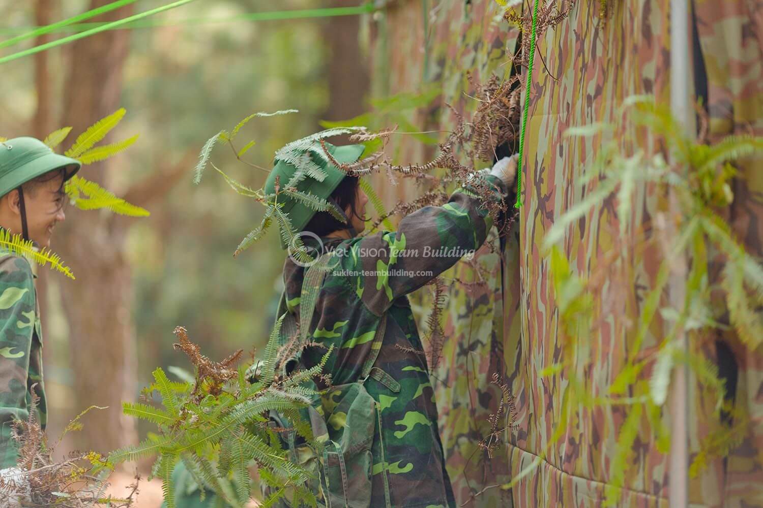 Tổ chức team building quân đội tại Khu du lịch sinh thái Thiên Phú Lâm: Fujitsu | Thay đổi để thành công