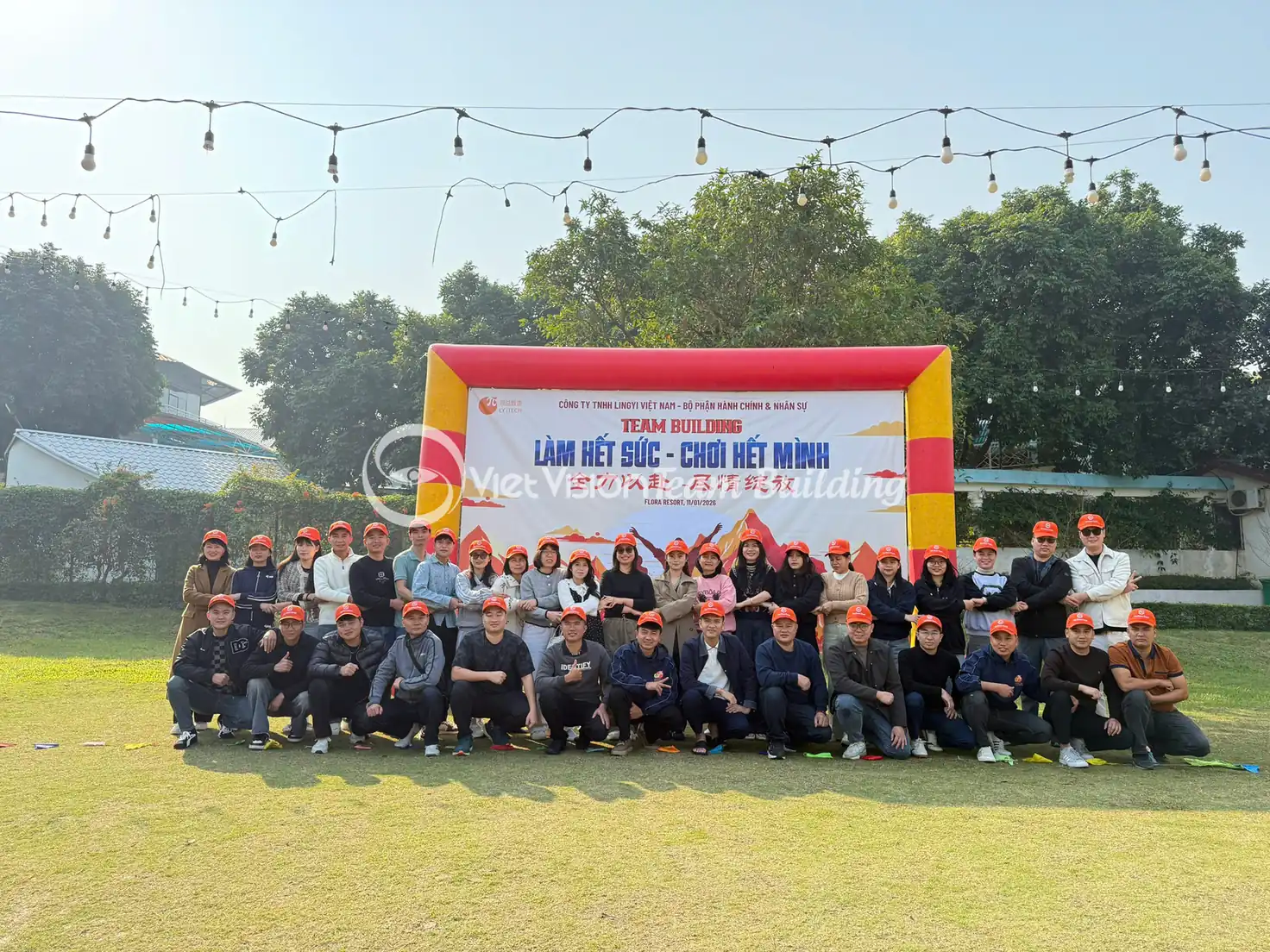 Đoàn công ty tham gia chương trình team building theo đội